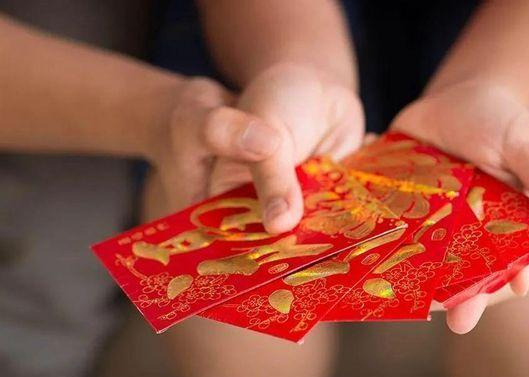 关切员工父母，为员工父母设置关切金造度